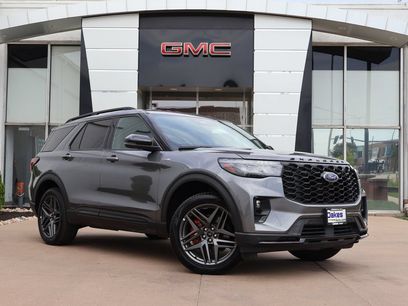 Used 2025 Ford Explorer ST-Line w/ ST-Line Street Pack