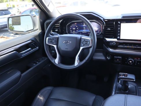 Certified 2024 Chevrolet Silverado 1500 LT Trail Boss w/ LT Trail Boss Premium Package AWD/4WD image 15