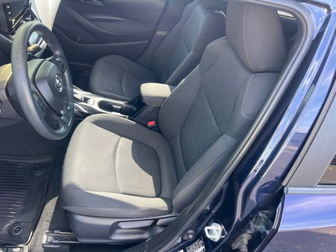 Used 2022 Toyota Corolla LE FWD image 11