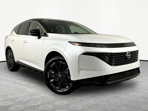 Certified 2026 Nissan Murano Platinum w/ Cargo Package AWD/4WD image 3