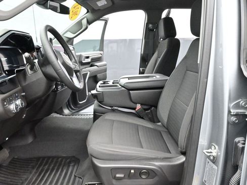 Used 2024 GMC Sierra 2500 SLE w/ SLE Convenience Package AWD/4WD image 13