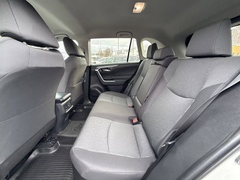 Used 2024 Toyota RAV4 XLE image 16