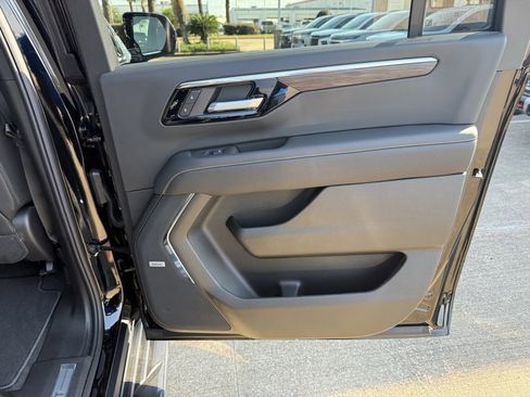 New 2026 Chevrolet Suburban Premier w/ Sun And Tow Package image 45