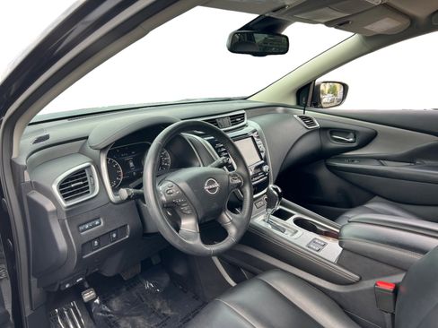 Used 2023 Nissan Murano SV image 9