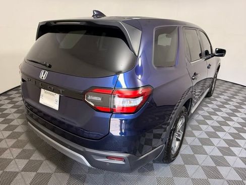 Used 2024 Honda Pilot EX-L image 6