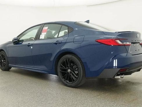 New 2026 Toyota Camry SE image 21