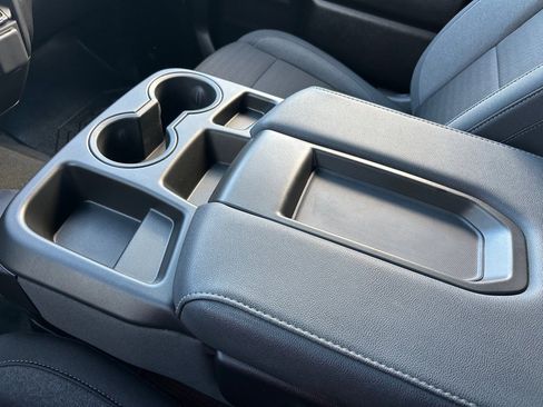 Used 2024 Chevrolet Silverado 2500 Custom w/ Custom Value Package image 43