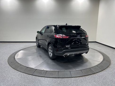 Certified 2019 Ford Edge SEL AWD/4WD image 9