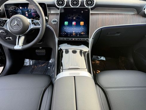 New 2026 Mercedes-Benz GLC 300 4MATIC image 16