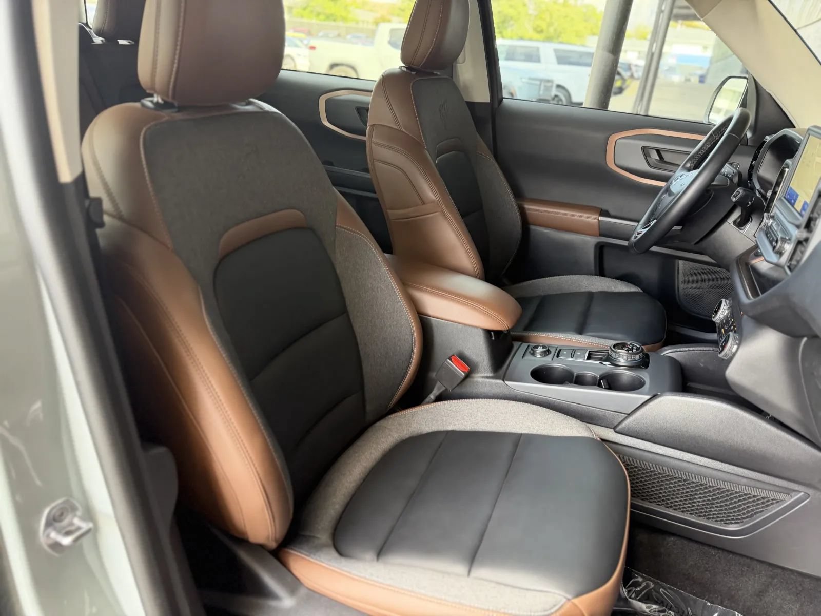 Used 2024 Ford Bronco Sport Outer Banks w/ Tech Package AWD/4WD image 20