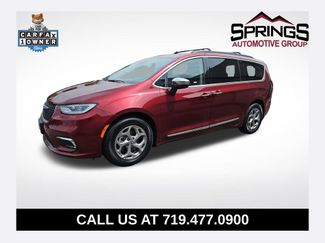 Used 2023 Chrysler Pacifica Limited FWD 360° Tour