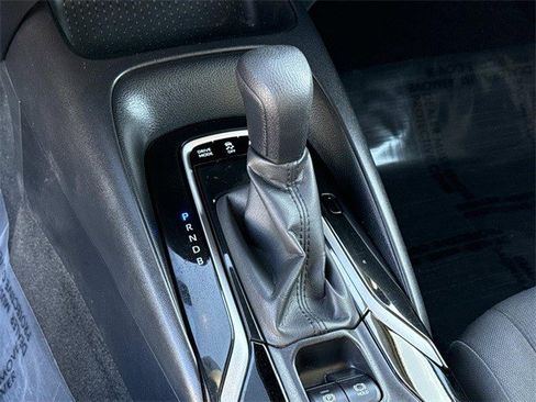 Used 2022 Toyota Corolla LE image 22