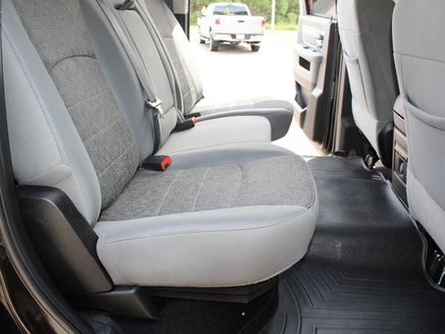 Used 2017 RAM 2500 Lone Star image 26