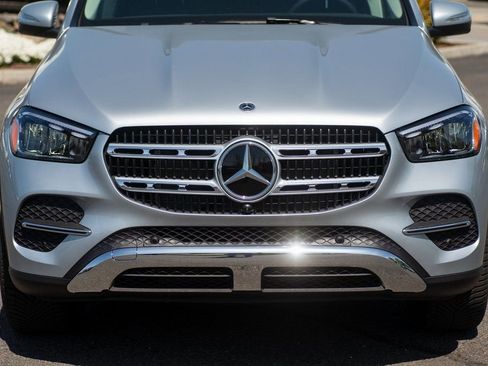 Used 2025 Mercedes-Benz GLE 350 4MATIC image 12