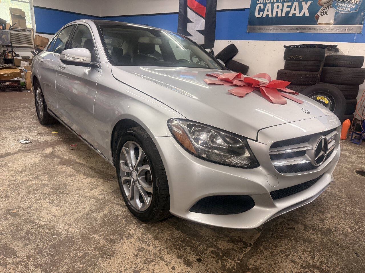 Used 2015 Mercedes-Benz C 300 4MATIC Sedan image 4