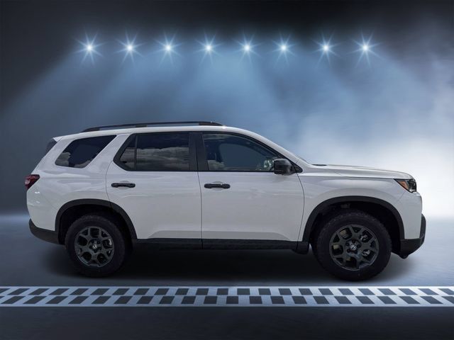 New 2026 Honda Pilot TrailSport image 2