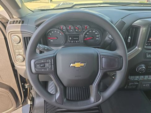 New 2026 Chevrolet Silverado 2500 Custom w/ Custom Value Package AWD/4WD image 18