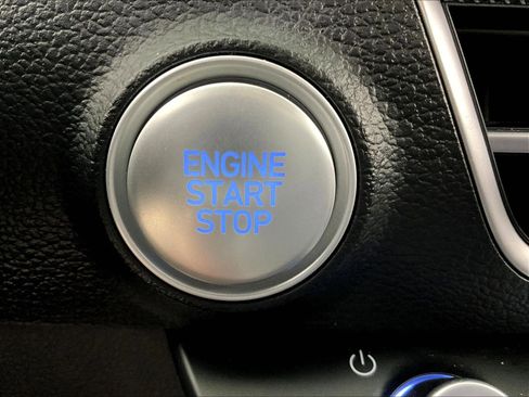 Used 2025 Hyundai Sonata SEL FWD image 36
