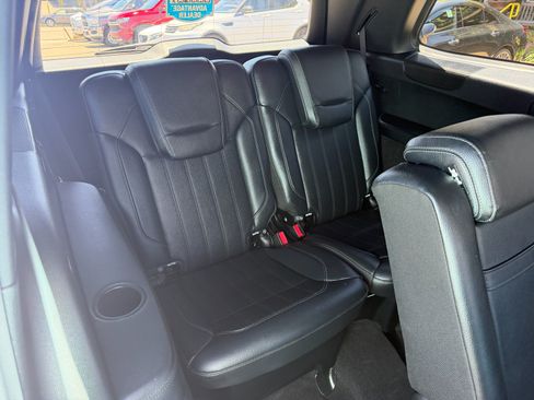 Used 2017 Mercedes-Benz GLS 450 4MATIC w/ Premium Package image 16