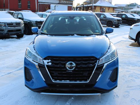 Certified 2021 Nissan Kicks SV image 10