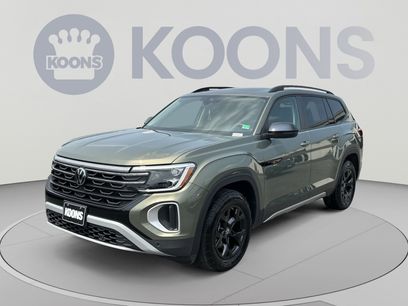 Used 2025 Volkswagen Atlas Peak Edition SE