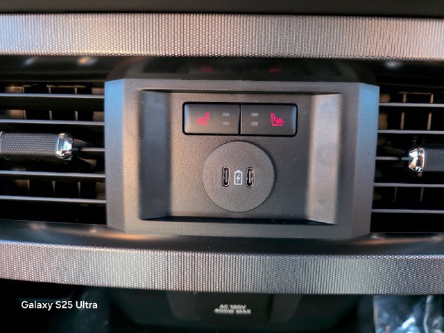 New 2026 Ford F350 Platinum AWD/4WD image 17