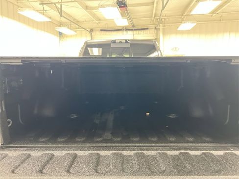 Used 2022 RAM 3500 Laramie image 21