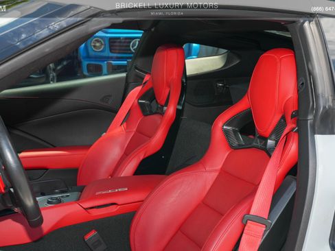 Used 2019 Chevrolet Corvette Z06 RWD image 14