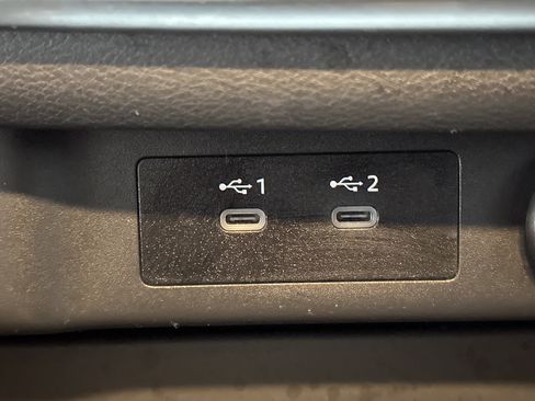 Used 2024 Nissan Rogue SV image 39