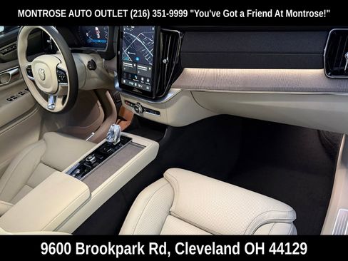 New 2026 Volvo XC90 B6 Ultra w/ Protection Package image 17