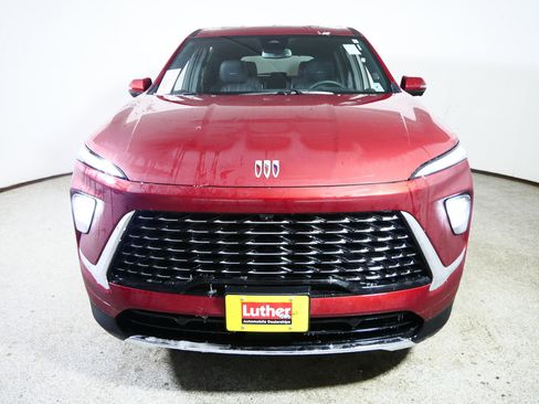 Used 2025 Buick Enclave Avenir w/ Trailering Package, 5000 lbs. image 2