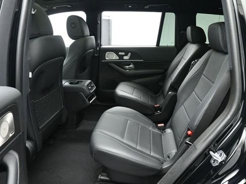 Used 2022 Mercedes-Benz GLS 450 4MATIC image 16