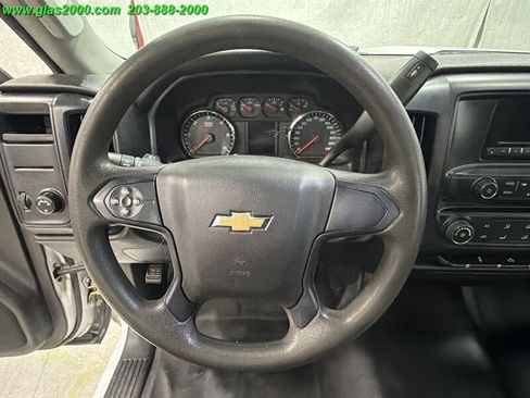 Used 2015 Chevrolet Silverado 2500 W/T RWD image 3