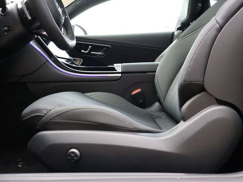 New 2026 Mercedes-Benz CLE 450 4MATIC Coupe image 39