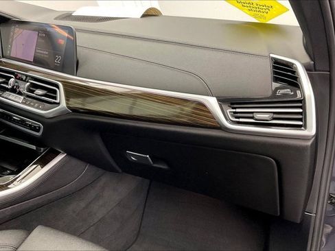 Used 2021 BMW X5 xDrive40i w/ Convenience Package image 15