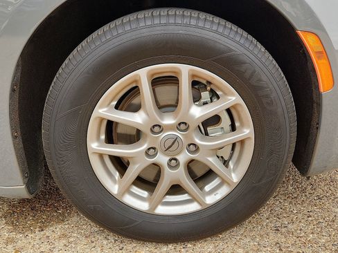 Used 2025 Chrysler Pacifica Select FWD image 7