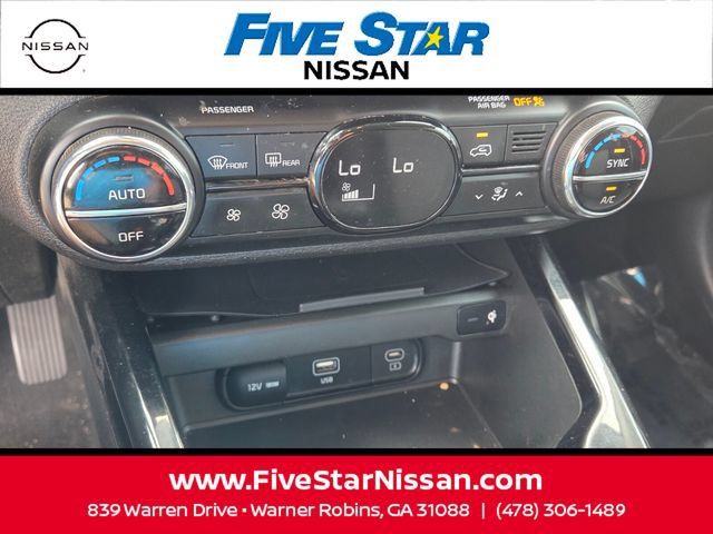 Used 2023 Kia Soul S FWD image 22