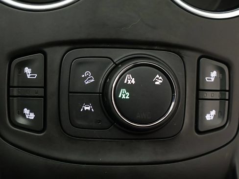 Used 2020 GMC Terrain SLT AWD/4WD image 45