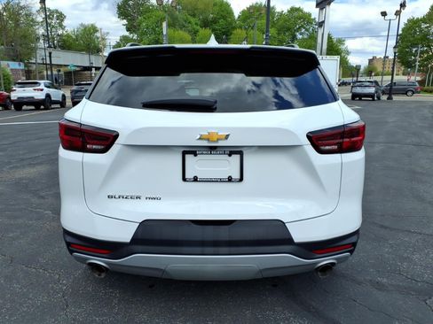 Used 2023 Chevrolet Blazer LT AWD/4WD image 4