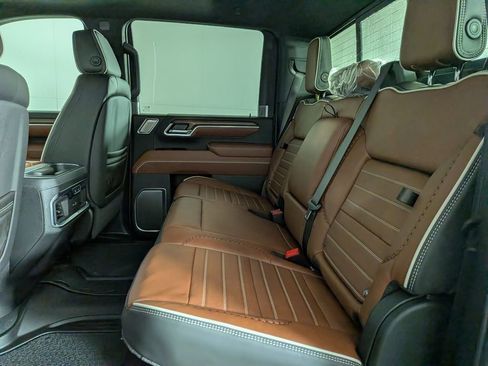 New 2026 GMC Sierra 2500 Denali Ultimate AWD/4WD image 29