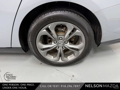 Used 2023 Honda Accord EX-L image 12