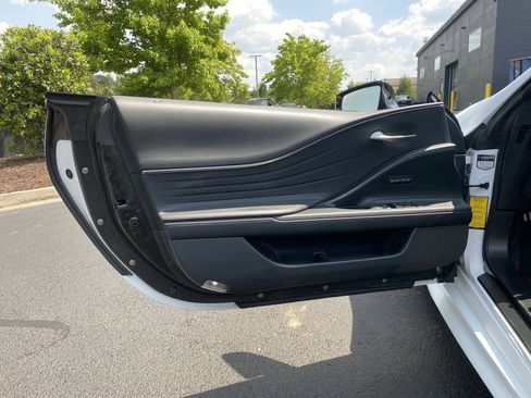 Used 2021 Lexus LC 500 Convertible w/ Touring Package RWD image 20