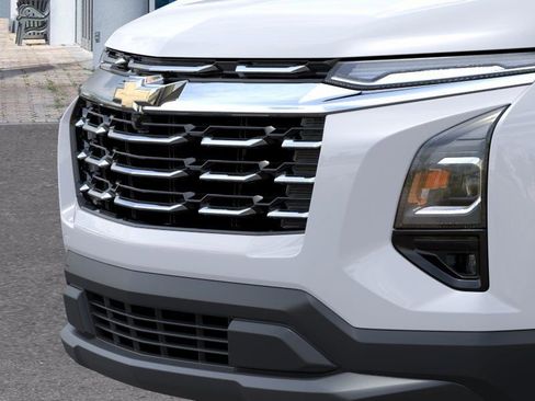 New 2026 Chevrolet Equinox LT FWD image 13