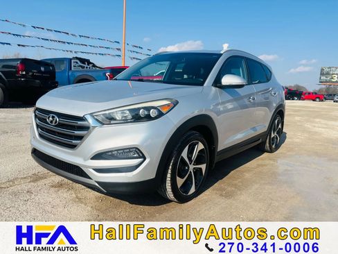 Used 2016 Hyundai Tucson Limited image 1