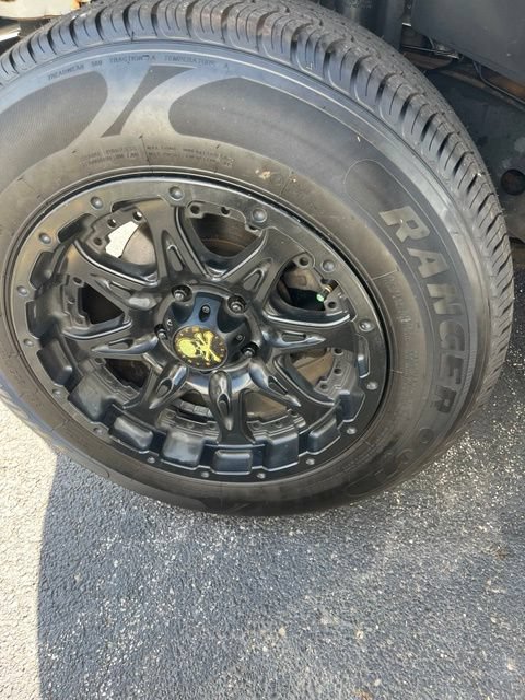 Used 2016 Jeep Wrangler Unlimited Sahara AWD/4WD image 19