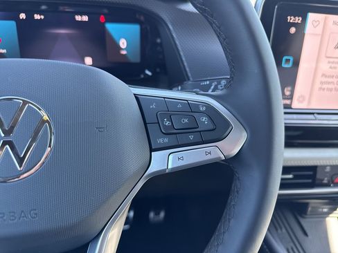 New 2026 Volkswagen Atlas Cross Sport SEL Premium R-Line image 38