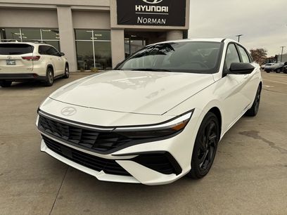 New 2026 Hyundai Elantra SEL Sport