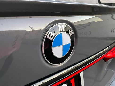 Used 2022 BMW 750i xDrive w/ Executive Package image 30