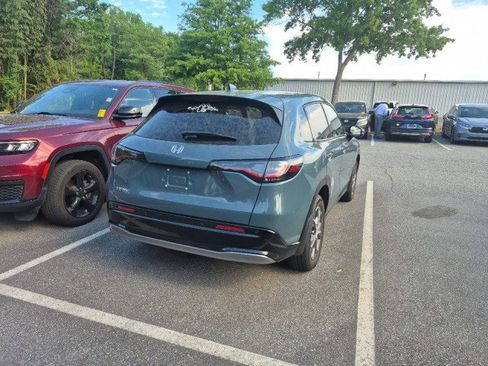 Certified 2024 Honda HR-V EX-L image 4