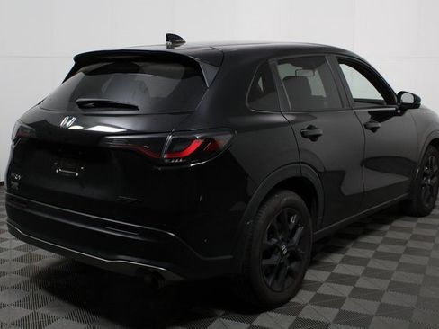 Used 2023 Honda HR-V Sport image 5